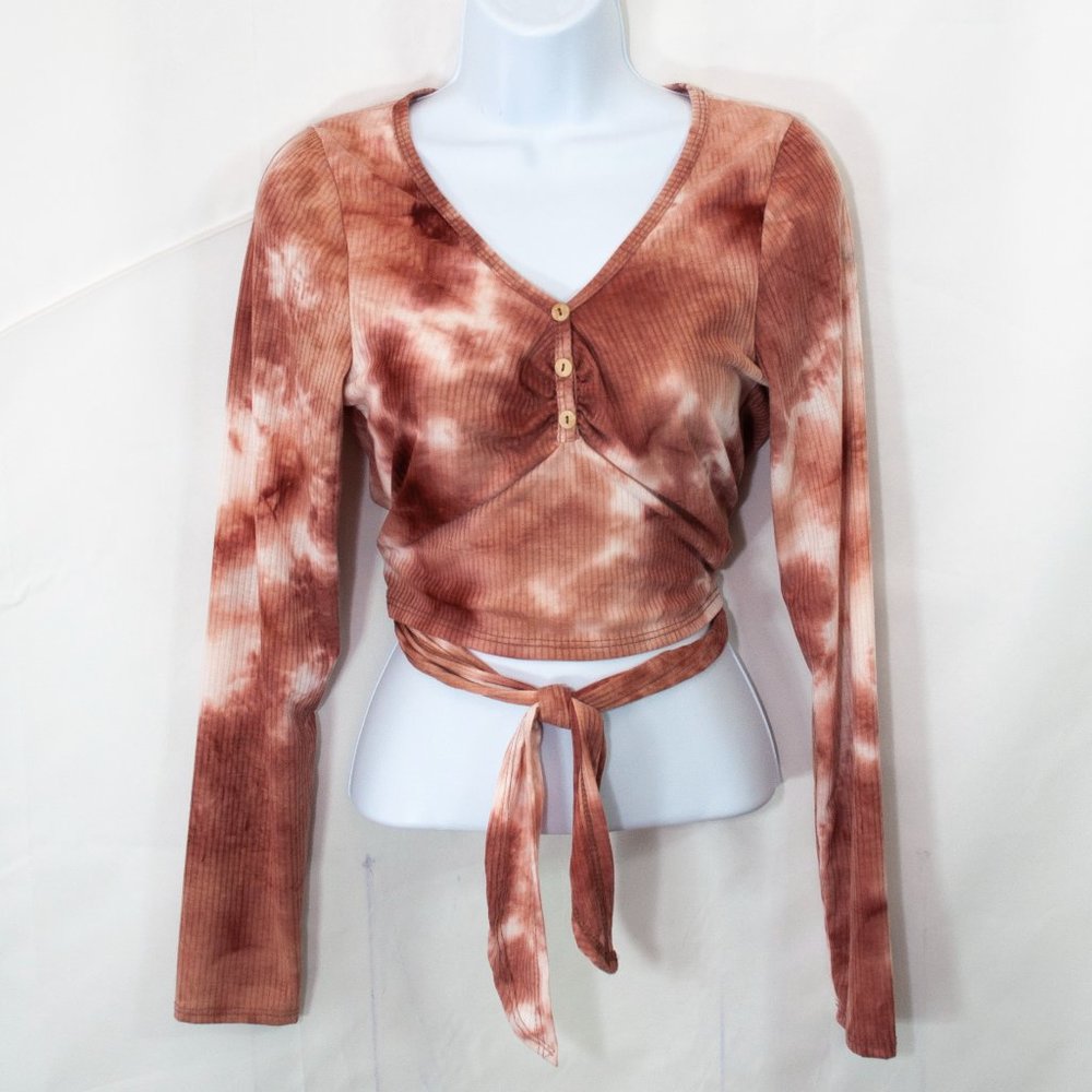 NEW Le Lis Tie Dye Crop Top Juniors Medium M Brown Casual Boho Long Sleeve I11